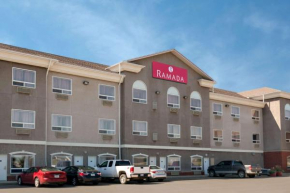 Отель Ramada by Wyndham Weyburn  Уэйберн